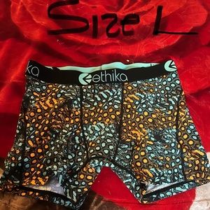 Ethika staple size L